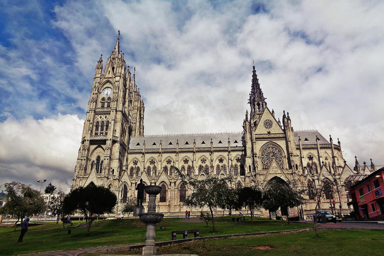 Quito City Line &amp; Termas de Papallacta 2 Días 1 Noche