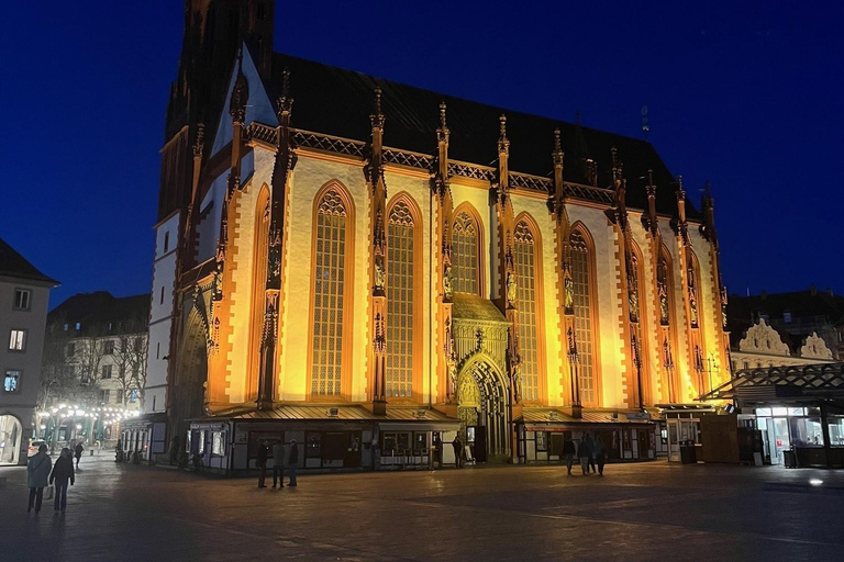 Enjoyable Advent tour: champagne, cookies & mulled wine in Würzburg Advent tour: Sparkling wine, cookies, mulled wine, and stories (German)