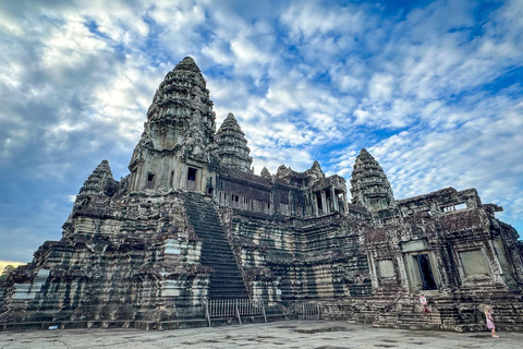 Siem Reap: Personalized Angkor Wat Private Guided Tour 3 Hours–Angkor Wat Focus with Sunrise