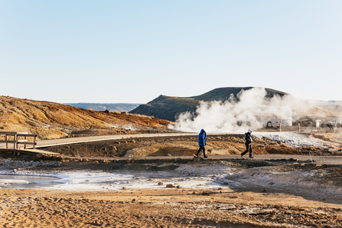 Reykjavík: Fagradalsfjall Volcano Hike and Blue Lagoon Tour with Hotel Pickup