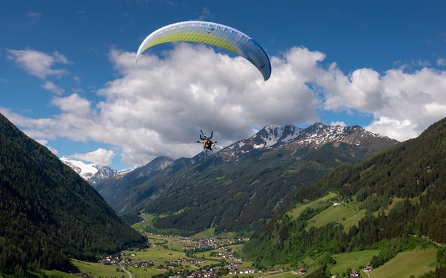 Neustift im Stubaital: Paragliding Tandem Flight