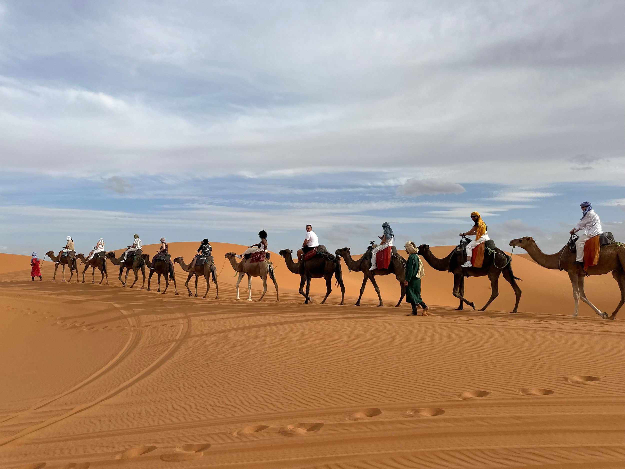 Ab Marrakesch: 3-tägige Tagestour nach Fès über die Merzouga-Wüste
