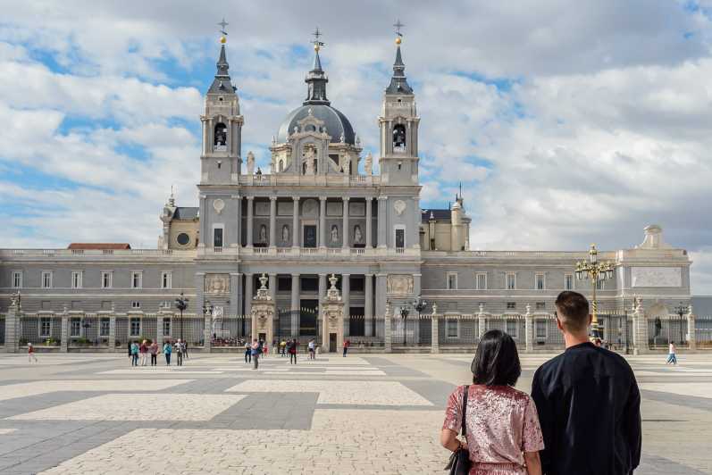 Madrid : visite du Palais Royal avec Collections Royales en option