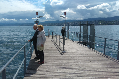 Zurich: Private Walking Tour with a Tour Guide 2-Hour Tour