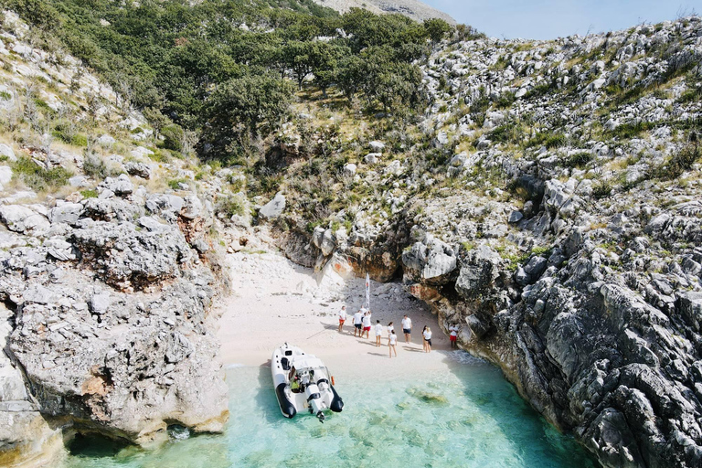 Durrës: Sazan Island, Blue Cave and Grama Bay Speedboat Tour