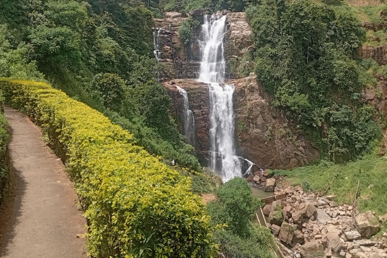 Kandy: Tea estate Factory & Waterfalls, Ambuluwawa tour
