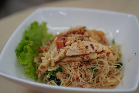 Battambang : expérience culinaire traditionnelle dans une famille khmèreBattambang: Traditional Khmer Family Meal Experience