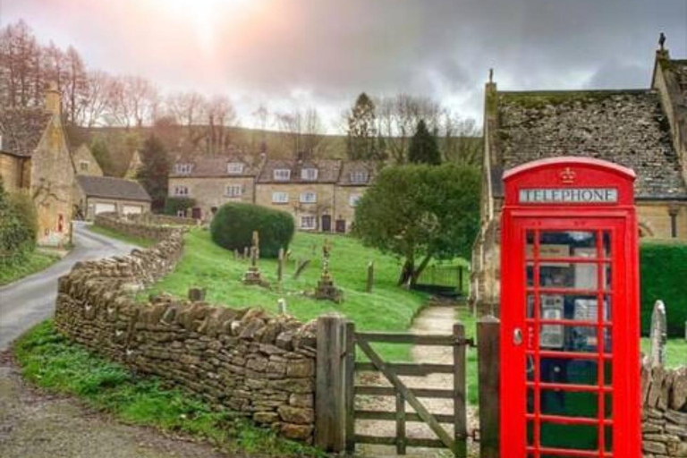 Excursão privada de um dia às inesquecíveis aldeias de Cotswolds e Windsor