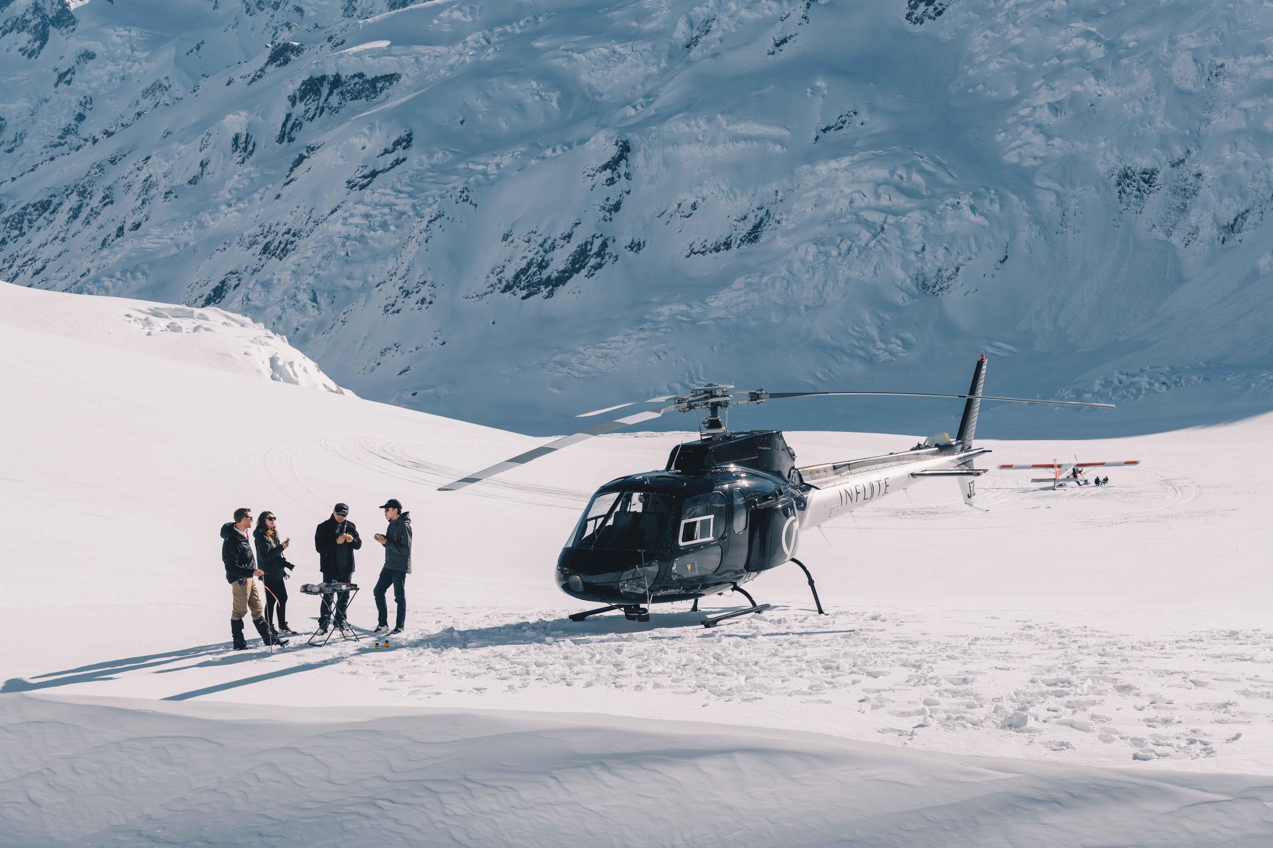 Franz Josef: Hubschrauber - Picknick zwischen den Gipfeln
