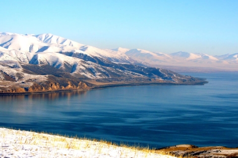 Les sommets enneigés d'Arménie : Aventure à ski dans le Tsaghkadzor