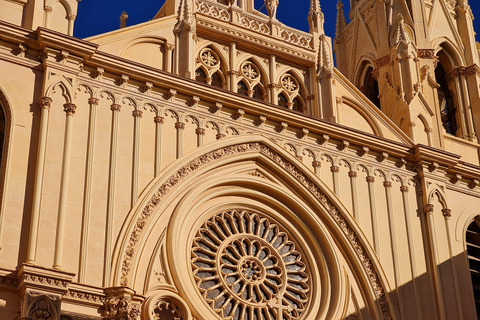 Audioprzewodnik City Walk Malaga dla rejsów wycieczkowych (niemiecki i angielski)Audioprzewodnik City Walk Malaga dla gości rejsów wycieczkowych