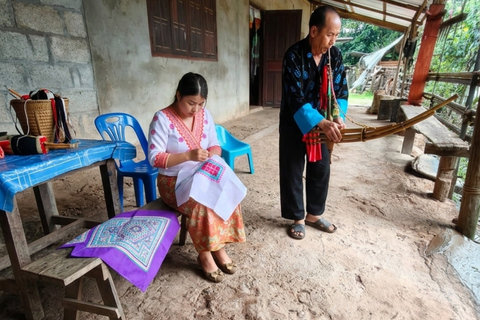 Experience Authentic Vang Vieng: Full-Day Cultural Tour