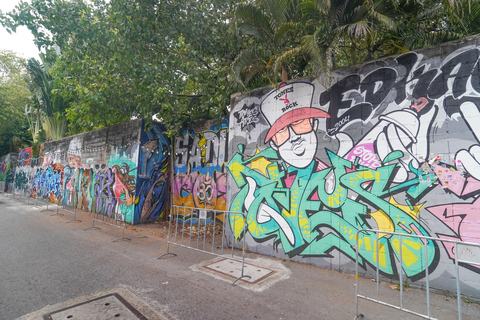 Bangkok: Bang Rak Food Tasting & Culture Walking Tour