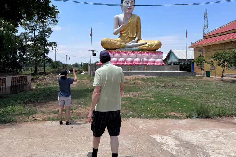 Phnom Penh Silk Island: Buddhism Philosophy and Beliefs Tour