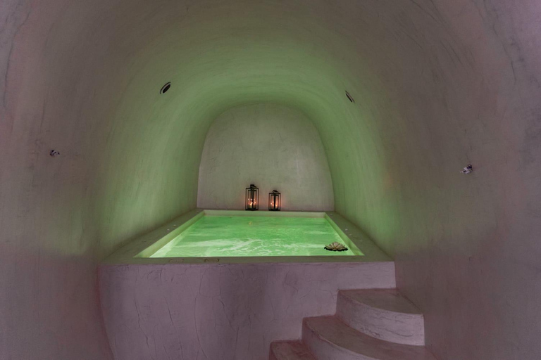 Santorini: Cave Winery Spa Jacuzzi and Sauna Experience