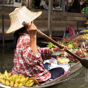 Bangkok: Damnoen Saduak Canals & Maeklong Train Market Bangkok: Damnoen Saduak Canals & Maeklong Train Market