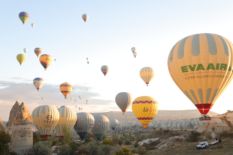 Goreme : vol en montgolfière au lever du soleil avec certificat de volVol en montgolfière à Goreme au lever du soleil