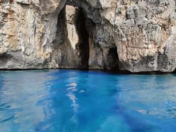 ESCURSIONE ALLE GROTTE DI SANTA MARIA DI LEUCA