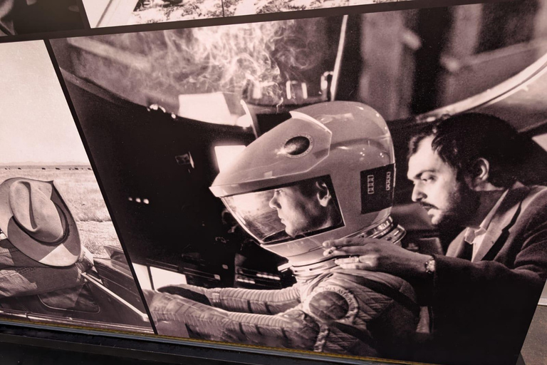 NYC: Movie and TV Show Walking Tour NYC: Movie and TV Show Walking Tour in Japanese language