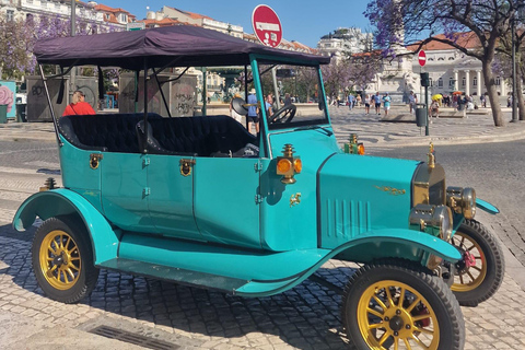 Découvrez l'histoire de Lisbonne à bord d'un tuk-tuk.Visite historique de Lisbonne en tuk-tuk électrique