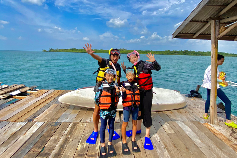 Bintan car charter + Driver Bintan Car Rent