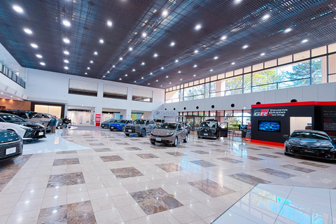 Nagoya: Toyota Innovation Private Tour with Transfers