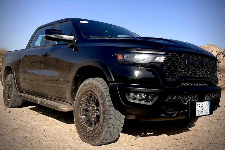 Jeddah: Caminhada na Montanha da Lua e Yoga ao Pôr do Sol