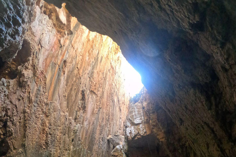 Moraig: Excursão de caiaque para Moraig e Caverna peces-testos