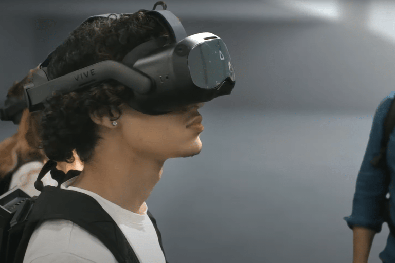 Bordeaux : Expérience Khéops VR – À l&#039;intérieur de la pyramideBordeaux : expérience de réalité virtuelle « L&#039;Horizon de Khéops »