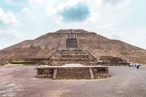 Mexico: Full-Day Teotihuacan & Basilica Guadalupe Tour