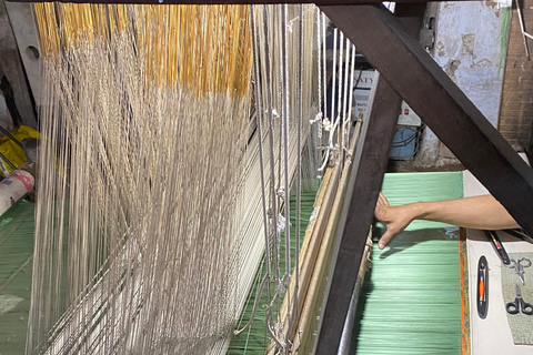 The Weavers Life in Kashi