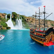 Antalya: Tagestour mit dem Piratenboot in Lara mit Mittagessen und alkoholfreien Getränken