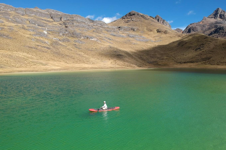 Ayacucho: Tour a Laguna Esmeralda o Verdecocha