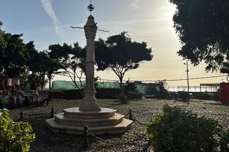 Old City: Historical Tour of the 5 Monuments with Tickets Included Old Town: Historical Tour of the 5 Monuments with Tickets Included