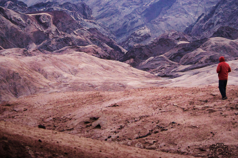 Walvis Bay: Moon Landscape Sunrise Photo Tour