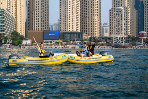 Dubai: Self-Drive rondvaart voor 30, 60 of 90 min.