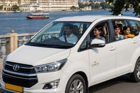 5-Day Jaipur & Udaipur Private Tour by Car