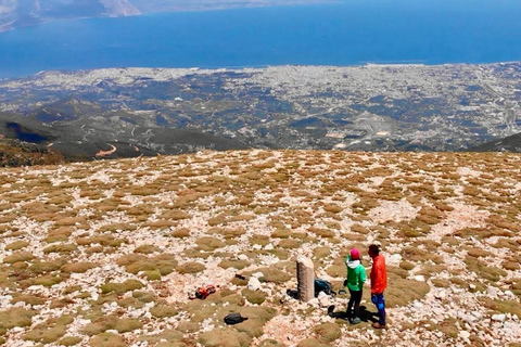 Patras: Escursione all&#039;alba a Panachaiko con colazione e cascata