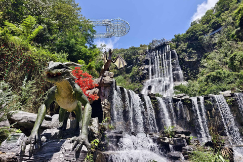 قوانغتشو: ركوب الرمث في Gulong Gorge والجسر الزجاجي والسباقمضيق جولونج: جولة من 3 أنشطة