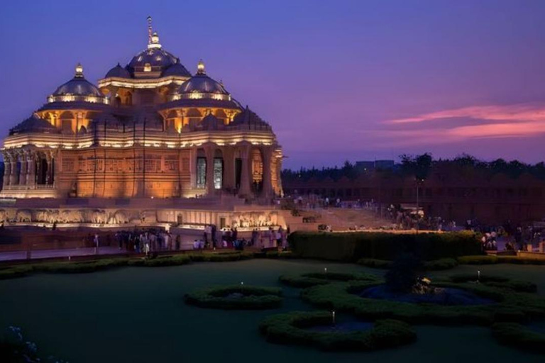 Delhi: Akshardham Temple Tour With Iconic Light & Water Show Only guide services