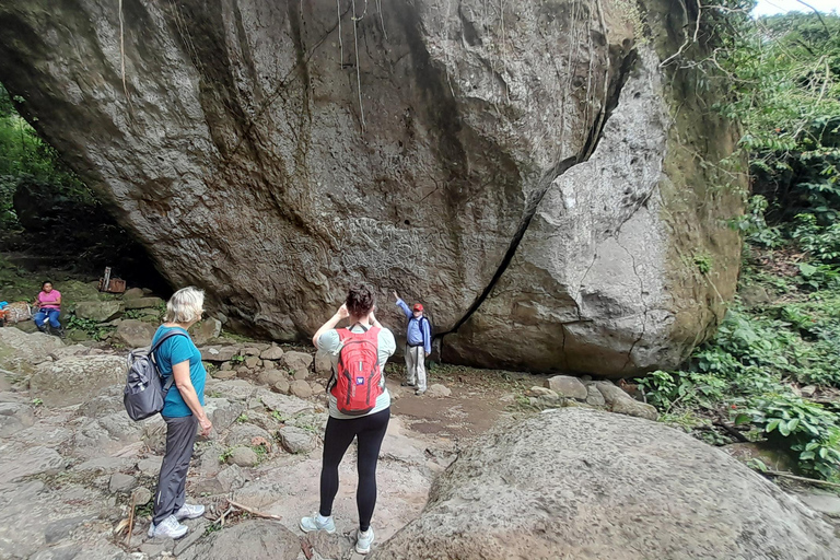 Pochodzenie i eksploracja El Valle de Anton