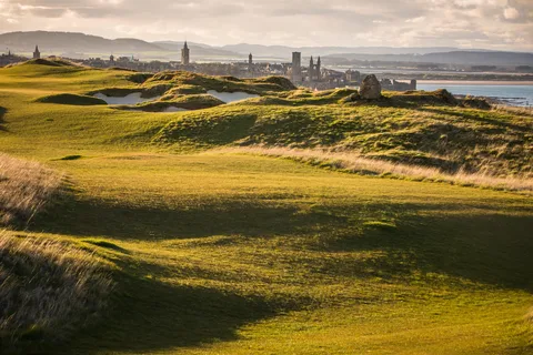 From Edinburgh: St Andrew's & Whisky Tour (Small-Group)