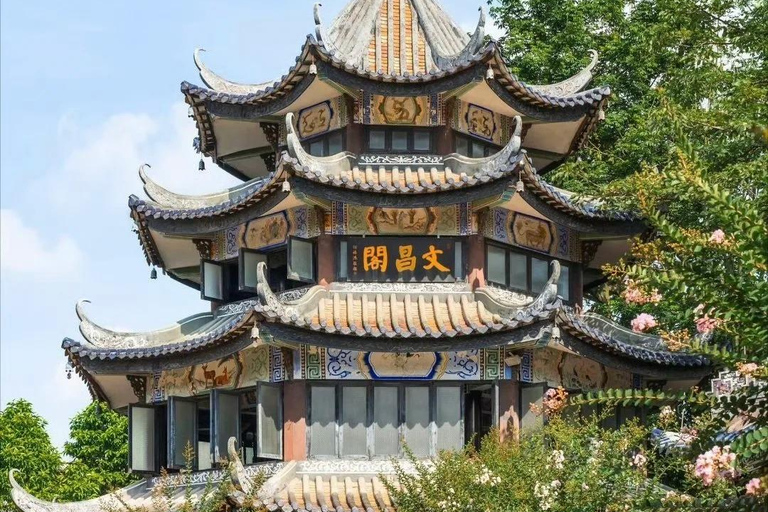 Guangzhou: Yuyin Garden Lingnan Classical Garden Ticket