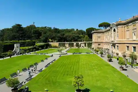 Vatican Museum & Sistine Chapel Skip-the-Line Tour