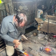 Hoi An: Knife-making Workshop with Hotel Pickup