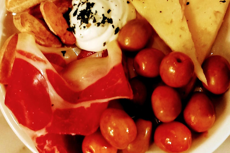 Brema: tour culinario del centro storico - con location unicheTour culinario di Brema – Tour pubblico