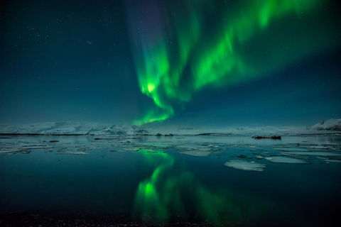 Caccia all&#039;aurora boreale di 3 giorni e tour della laguna dei ghiacciaiCategoria standard - Bagno nella laguna blu incluso