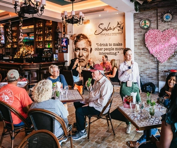 Miami: Little Havana Food Walking Tour with Tastings