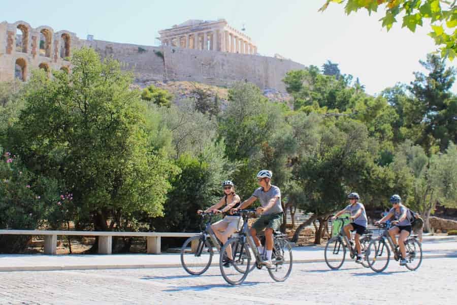 Athen: Elektrofahrrad-Tour mit Akropolis-Besuch. Foto: GetYourGuide