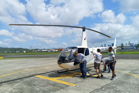 Recogida en carro lujoso, tour Helicóptero de ciudad Panamá